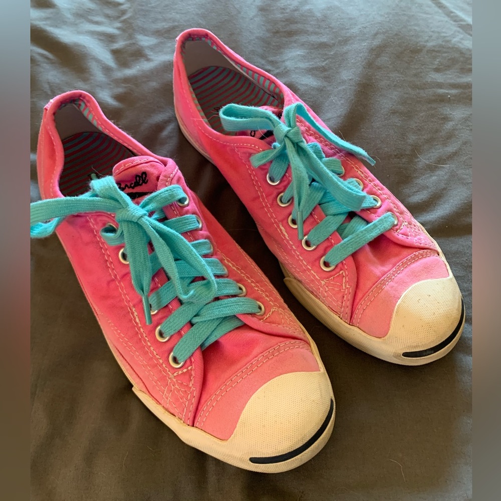 Like new converse Jack Purcell pink shoes size 9